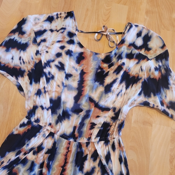 BCBGeneration Casual Tie Dye Romper Size S - Picture 4 of 6